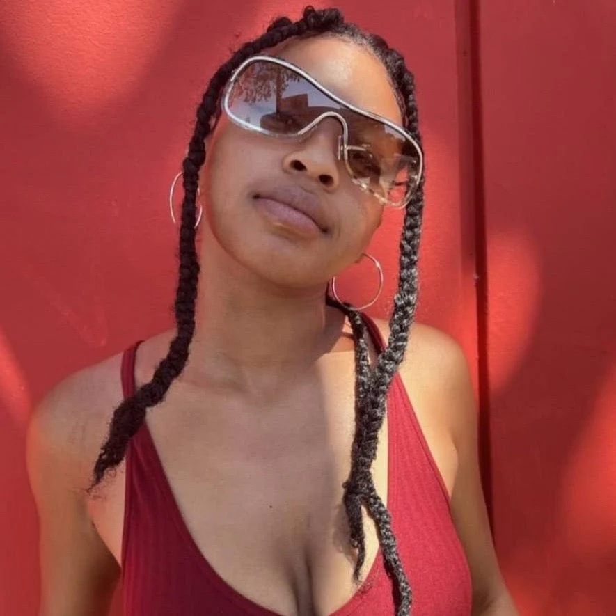 Pristine Aura Discover the Essence of Fashionable Vision